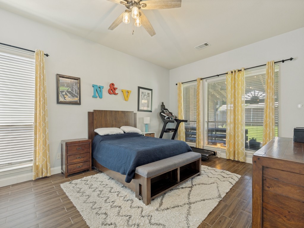607 Chalk Hill Lane Murphy TX 75094