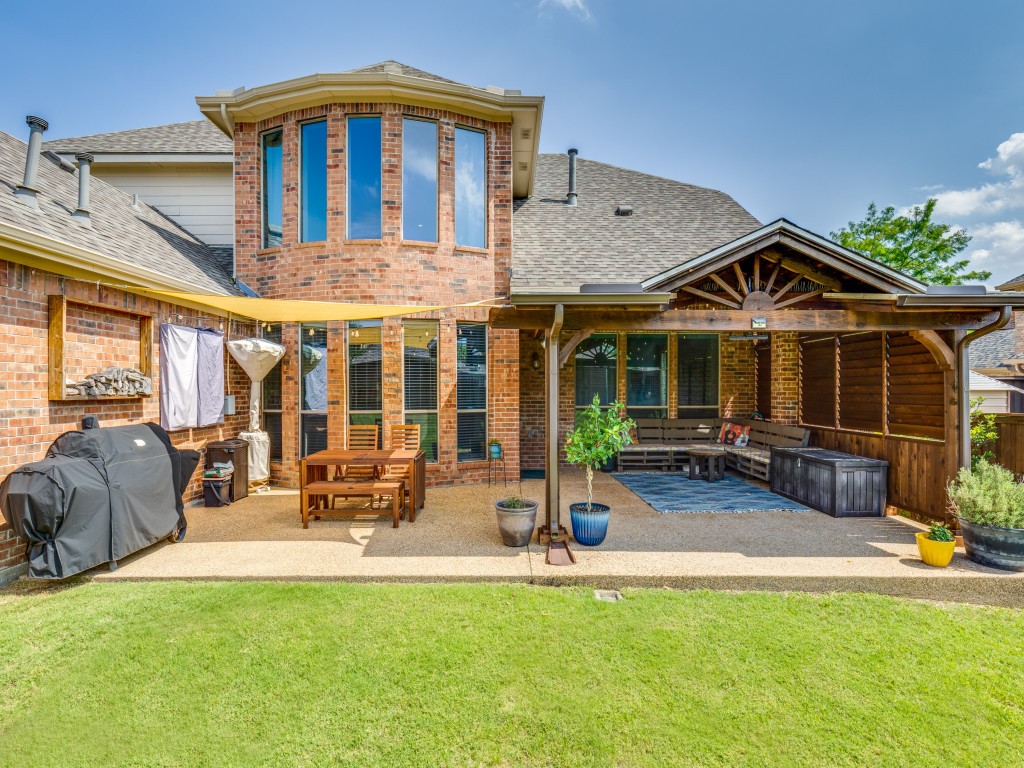 607 Chalk Hill Lane Murphy TX 75094