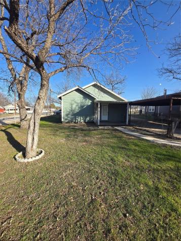 1200 Llano Street Coleman TX 76834
