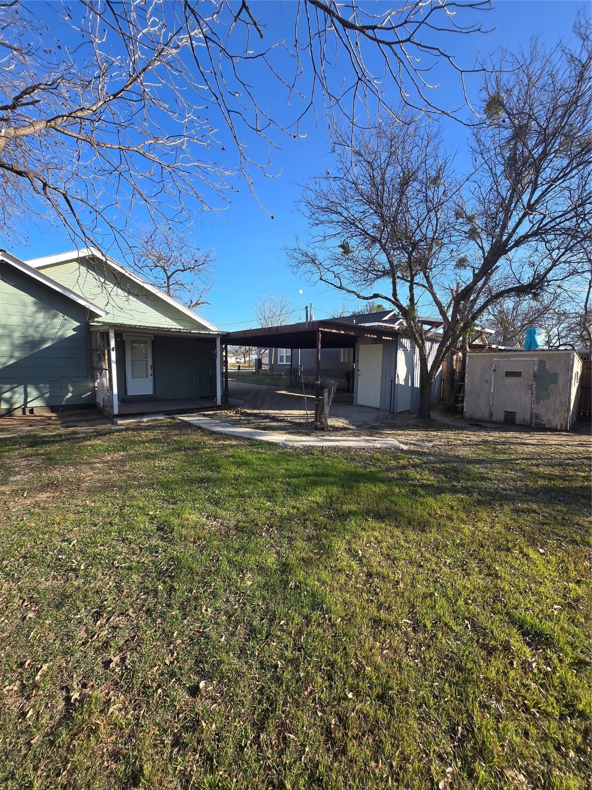 1200 Llano Street Coleman TX 76834