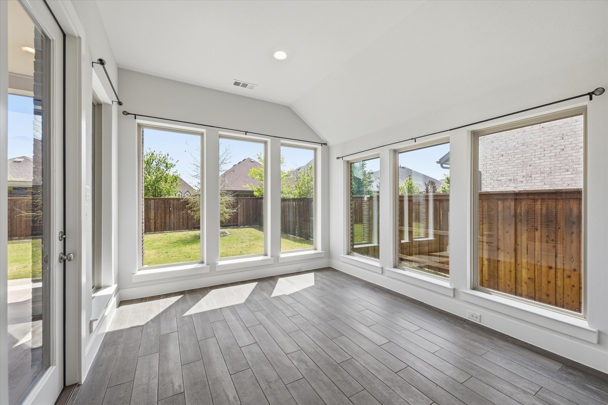 1617 Cygnet Court Van Alstyne TX 75495