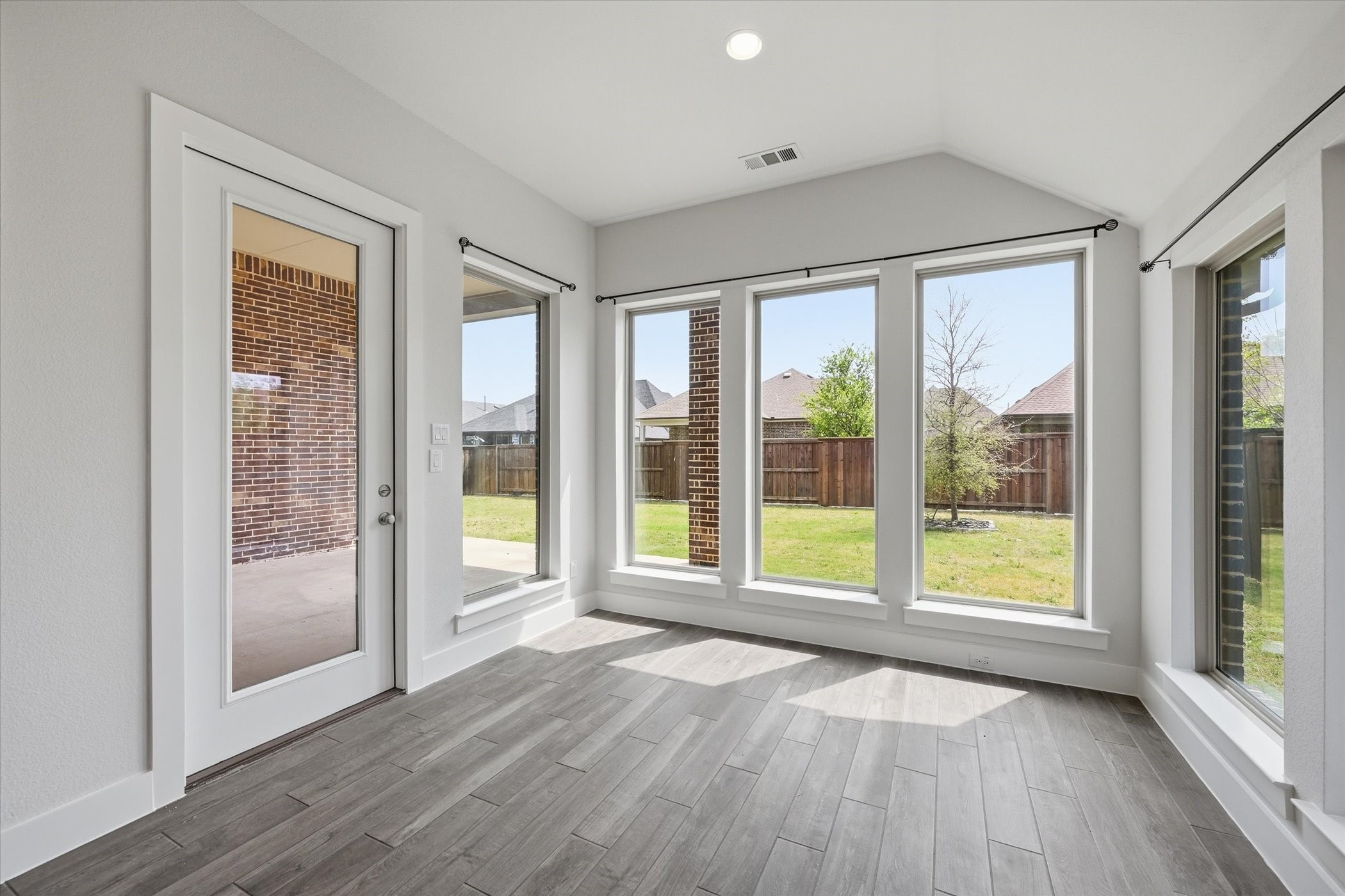 1617 Cygnet Court Van Alstyne TX 75495