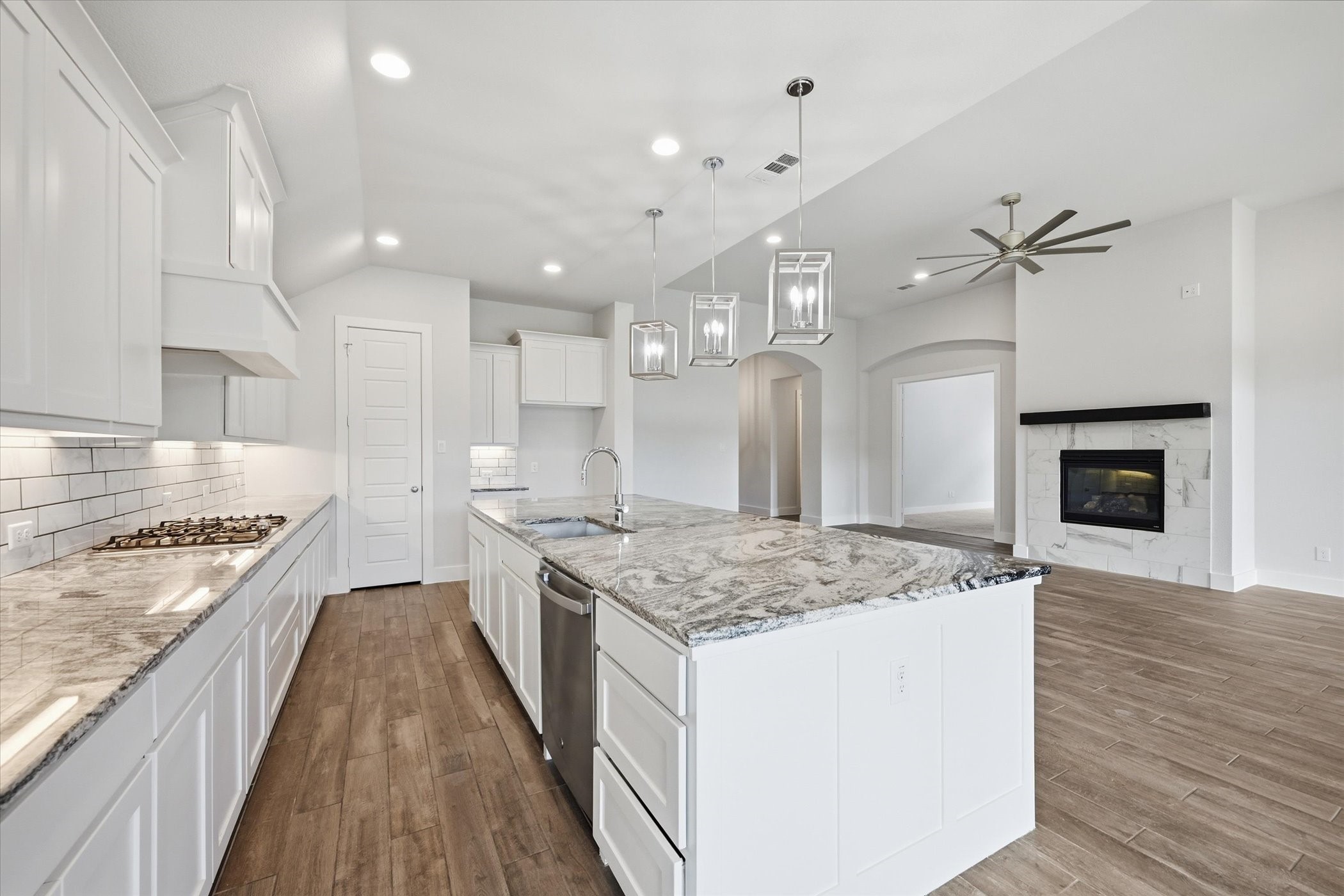 1617 Cygnet Court Van Alstyne TX 75495