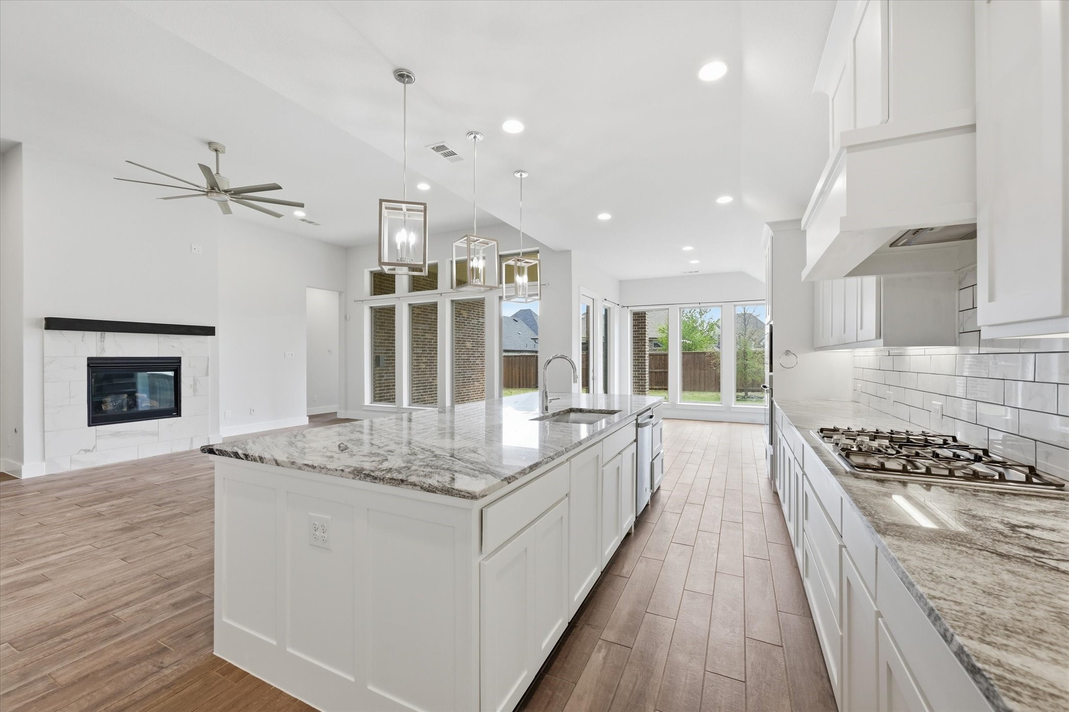 1617 Cygnet Court Van Alstyne TX 75495