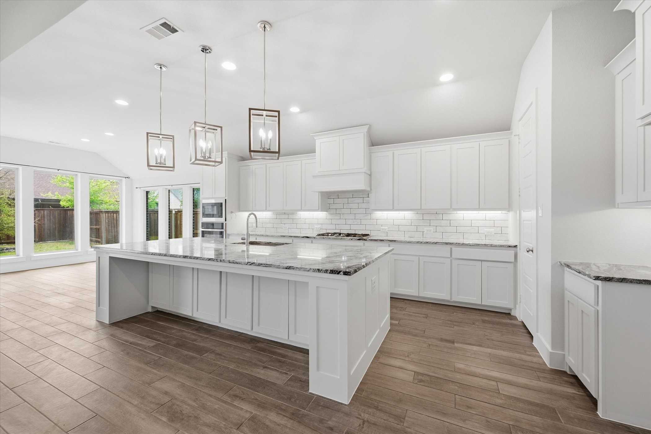 1617 Cygnet Court Van Alstyne TX 75495