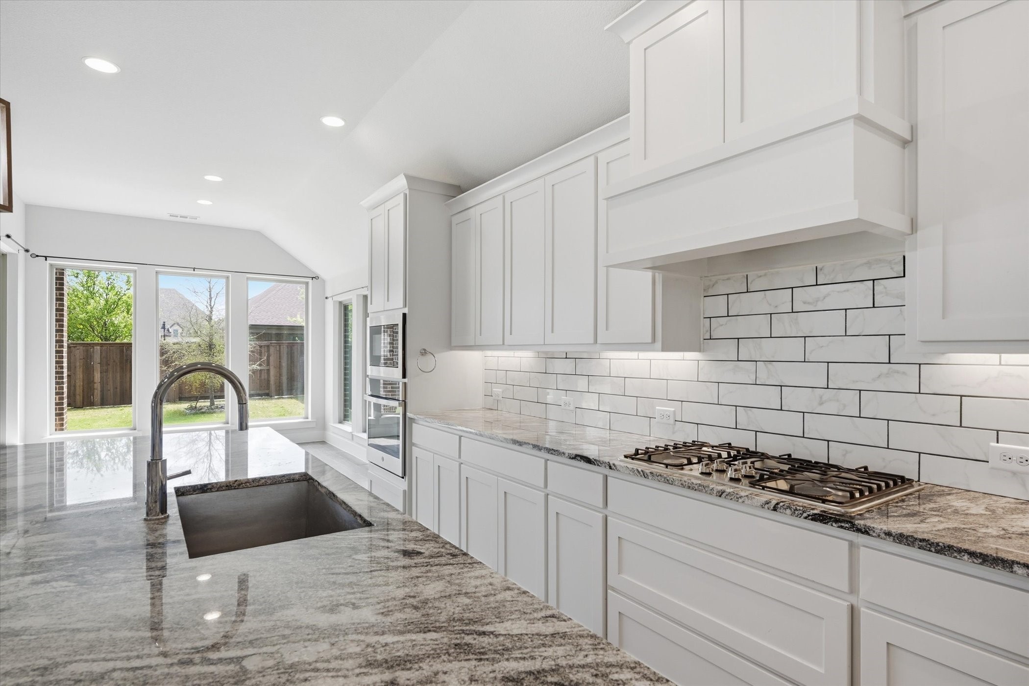 1617 Cygnet Court Van Alstyne TX 75495