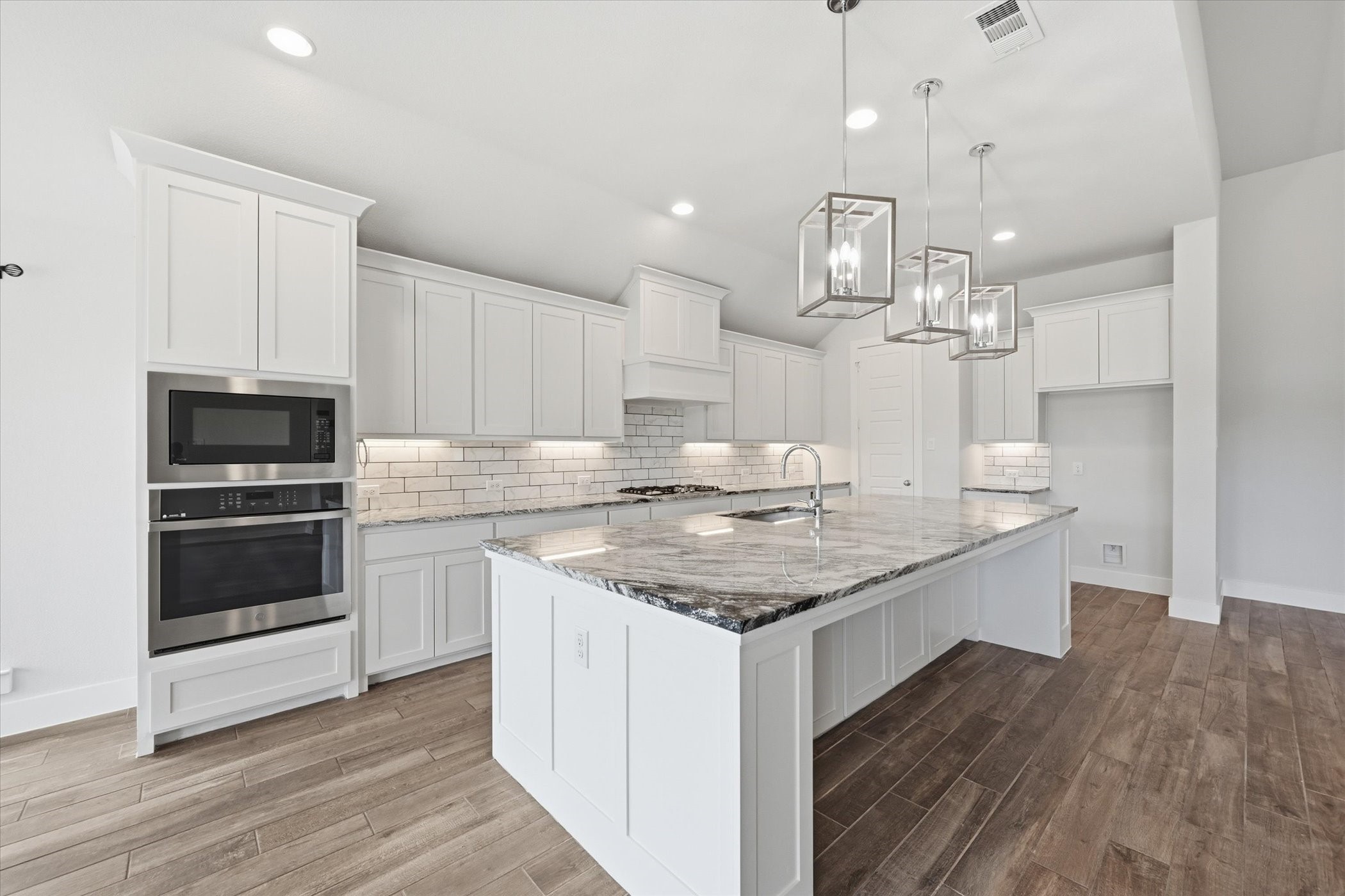 1617 Cygnet Court Van Alstyne TX 75495