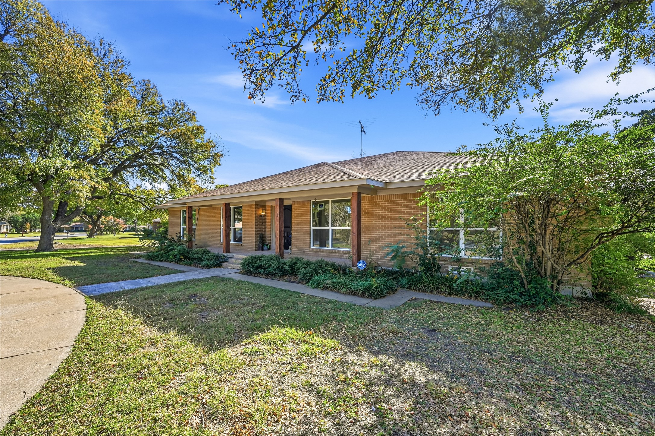 303 Whisenant Drive Allen TX 75013