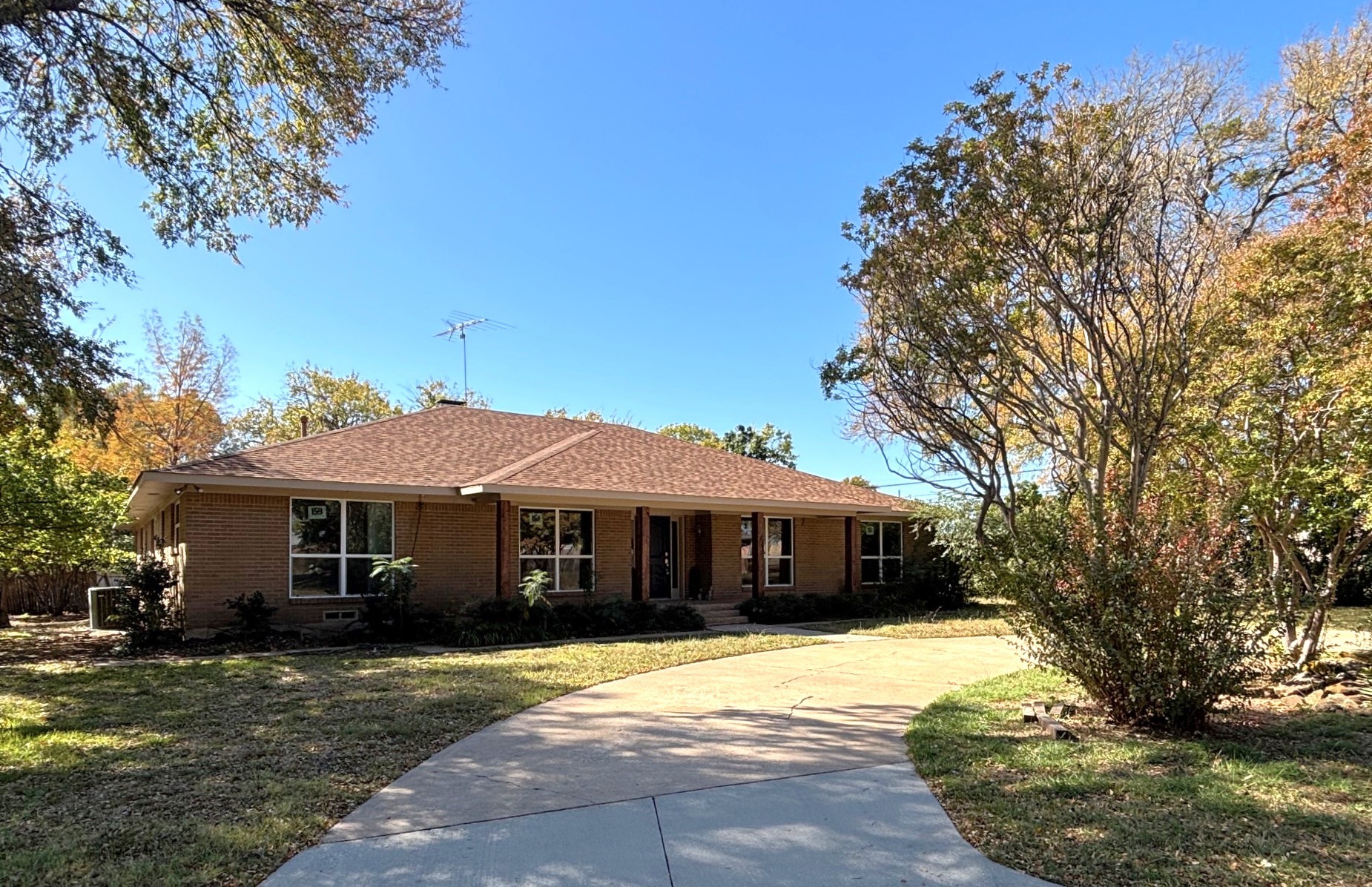 303 Whisenant Drive Allen TX 75013