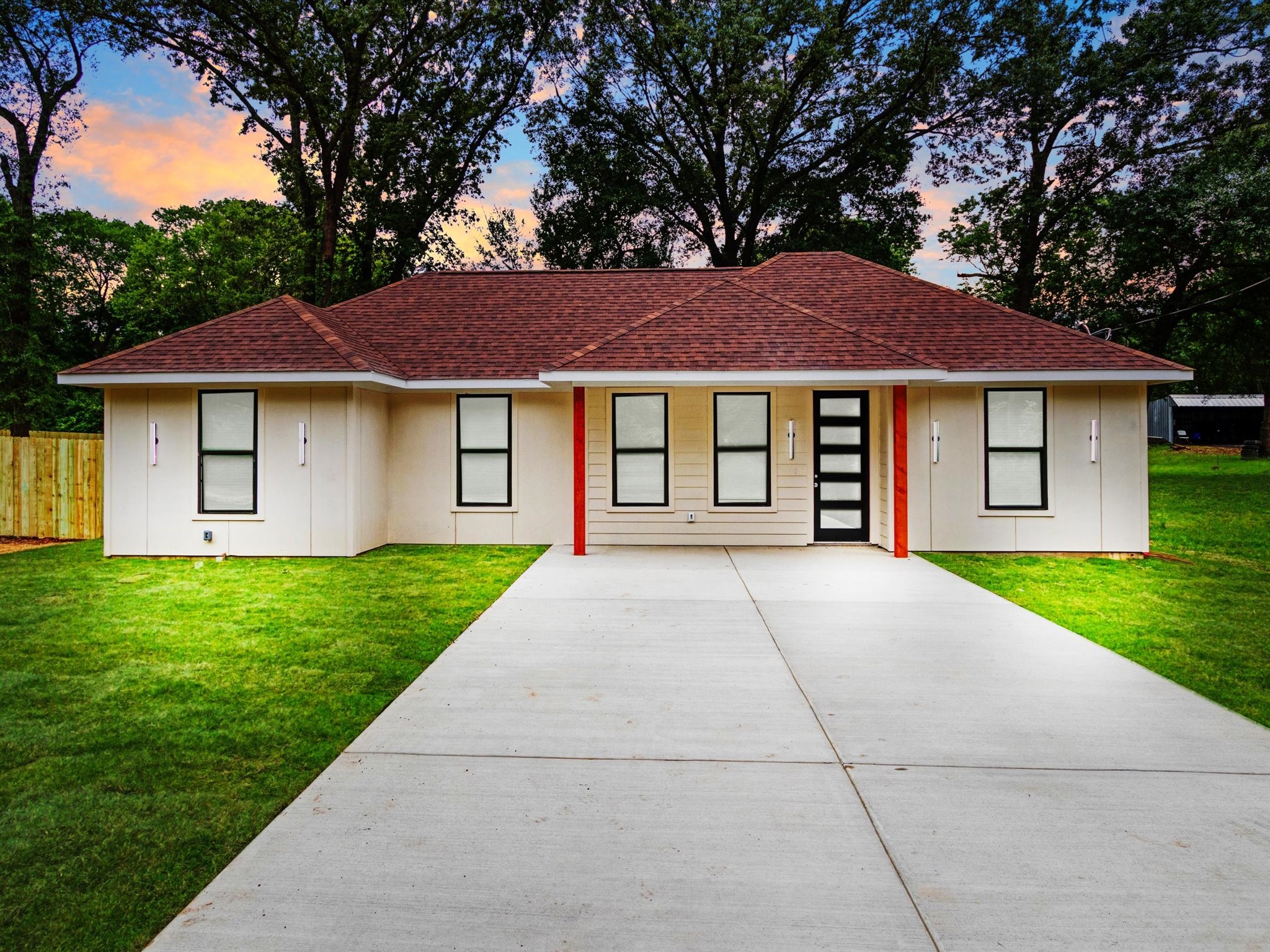 103 Bayside Circle Malakoff TX 75148