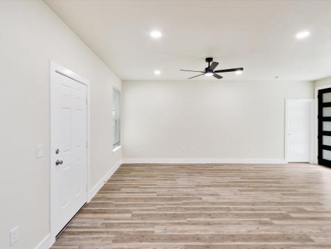 103 Bayside Circle Malakoff TX 75148