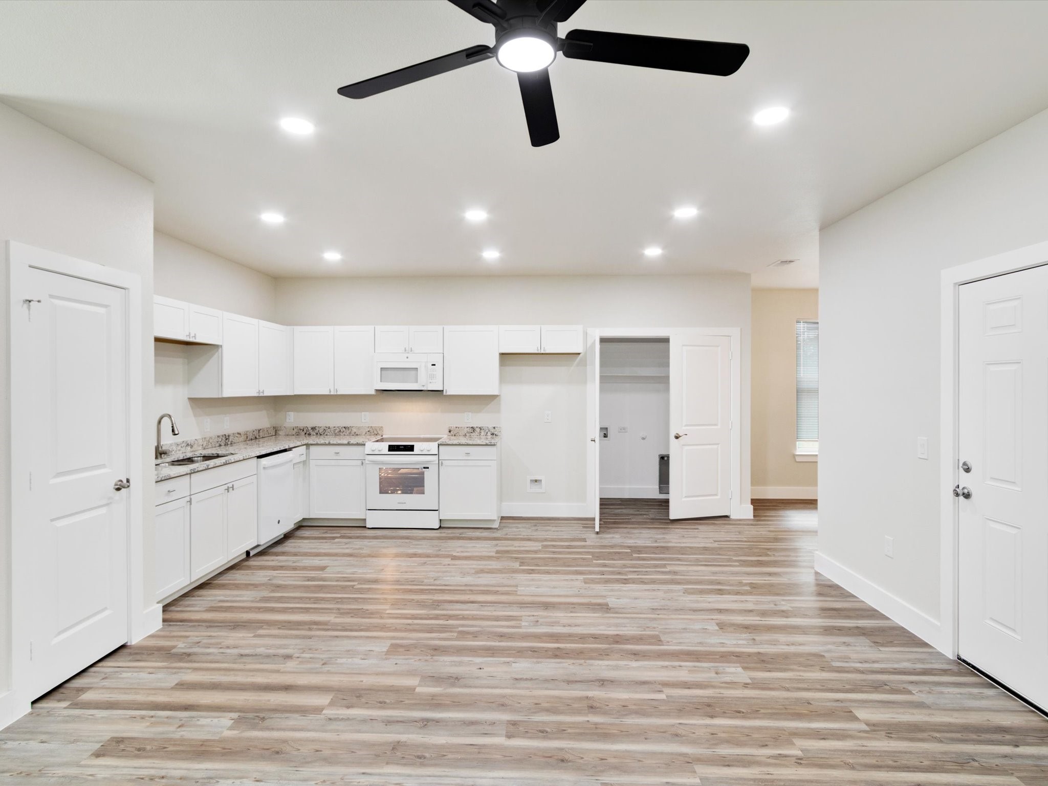 103 Bayside Circle Malakoff TX 75148