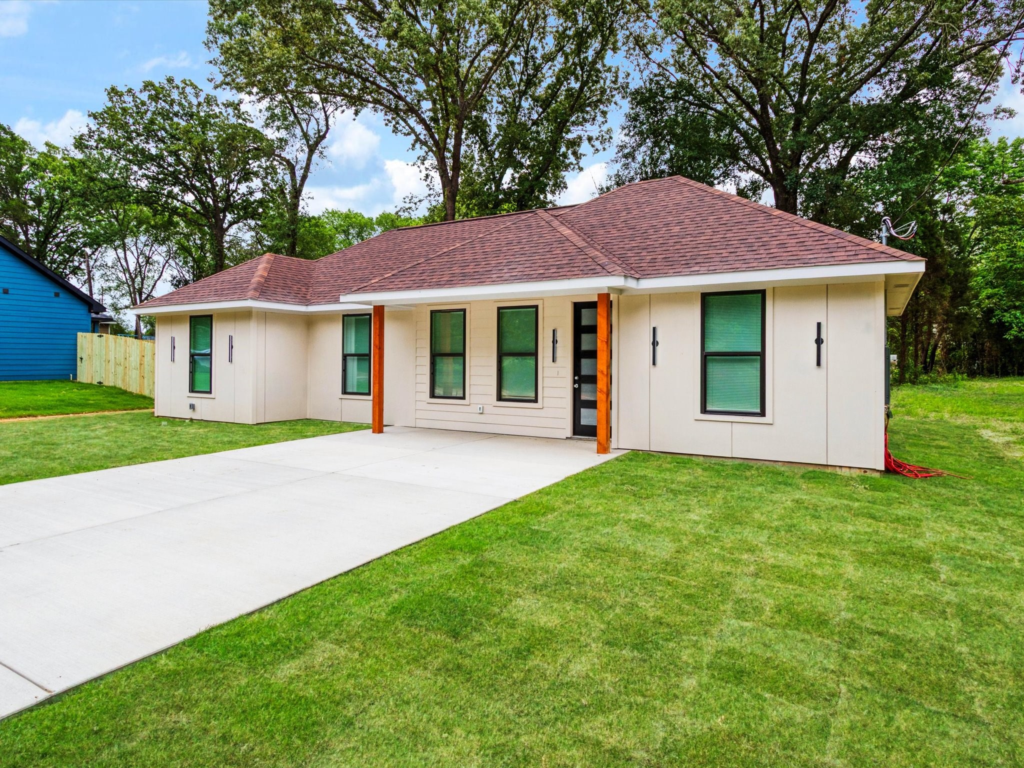 103 Bayside Circle Malakoff TX 75148