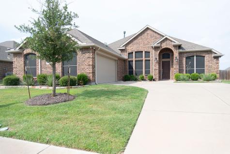4813 Lakeway Drive Garland TX 75043