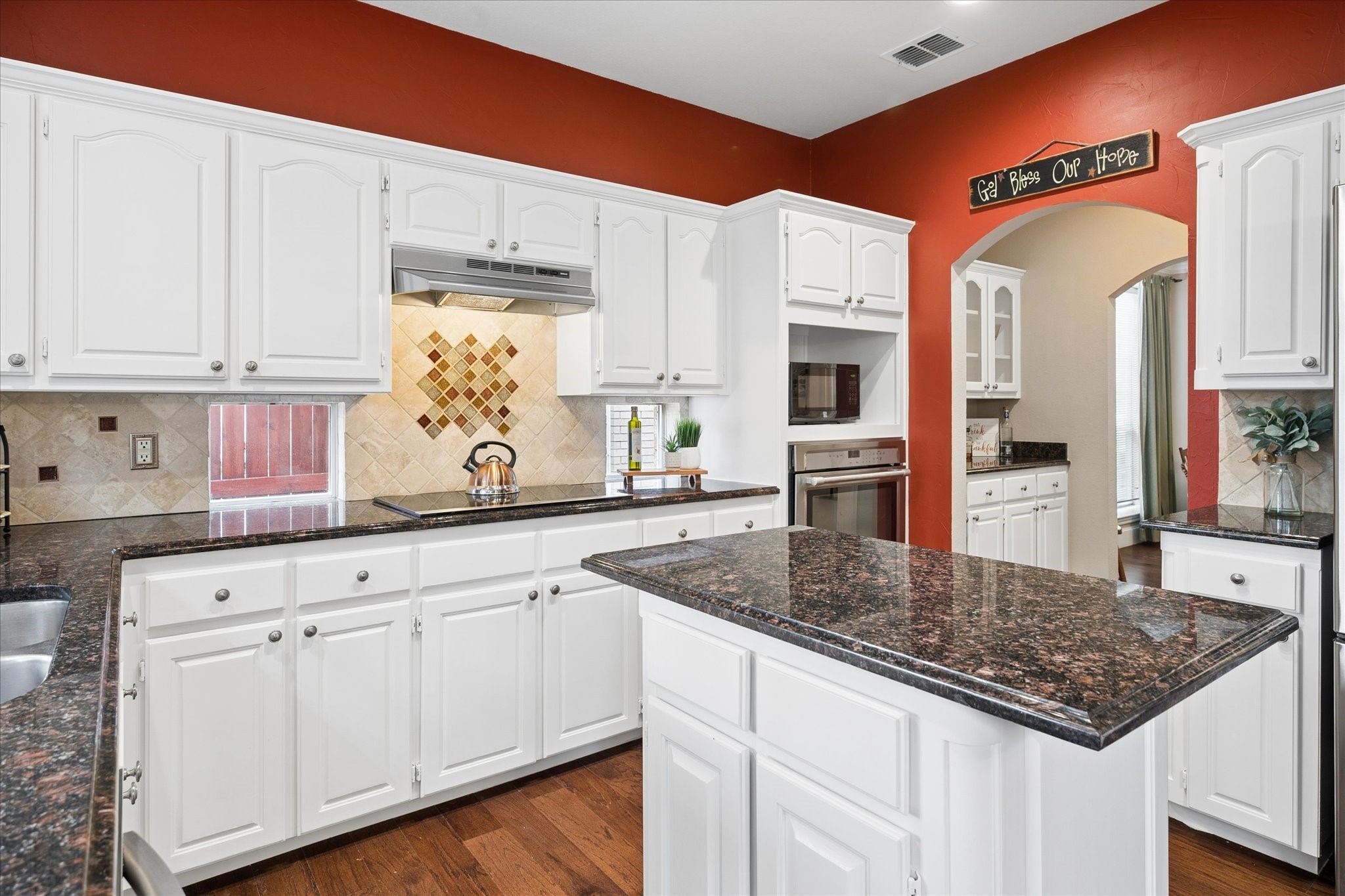 1307 Indian Lake Trail Carrollton TX 75007