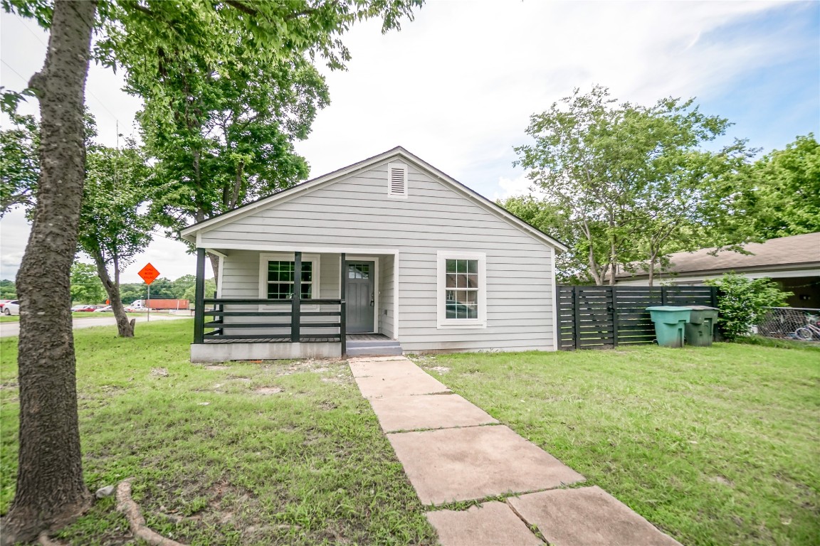 1432 S Austin Street Sherman TX 75090