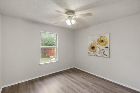 653 Ozark Avenue Burleson TX 76028