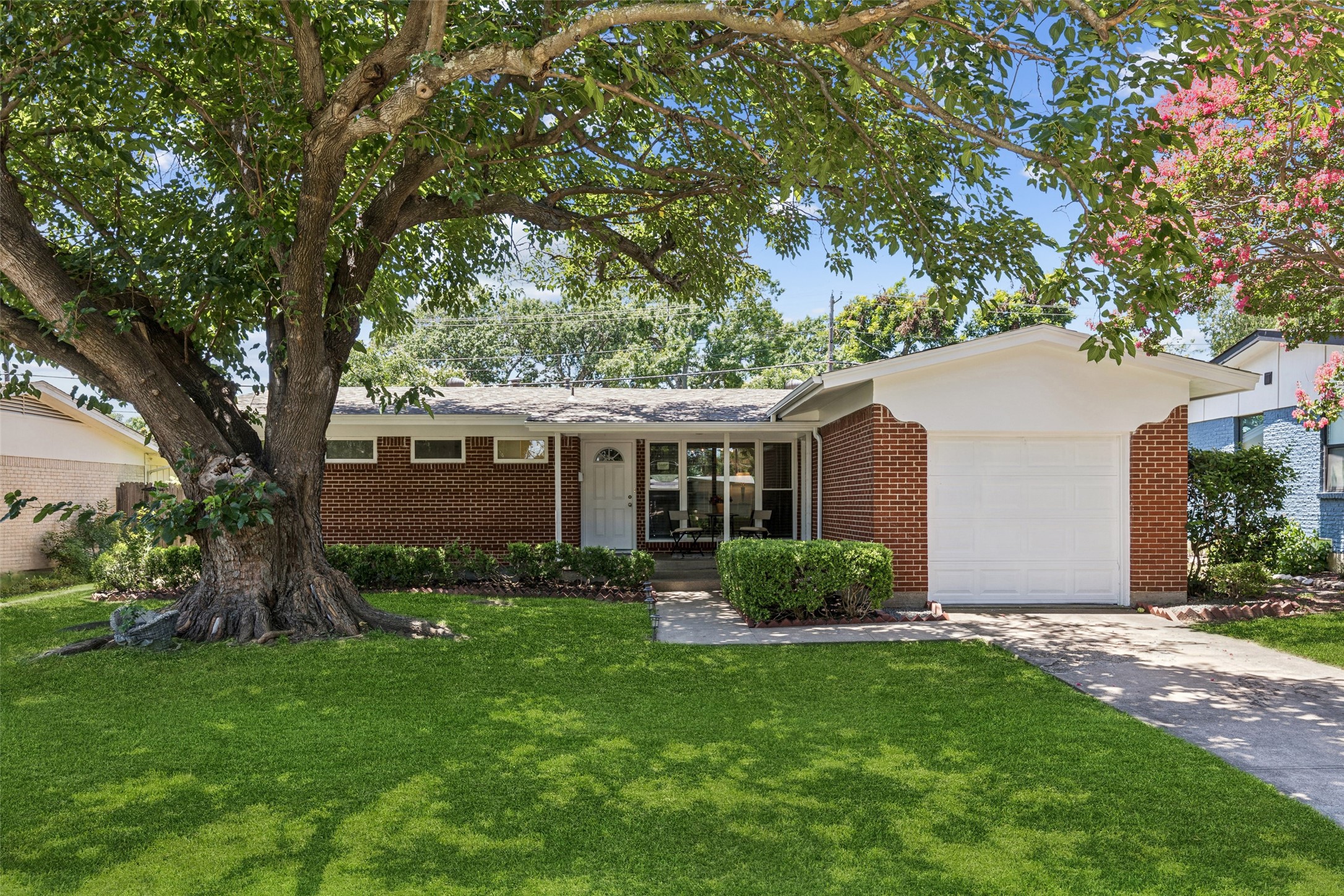 217 Leda Drive Dallas TX 75218