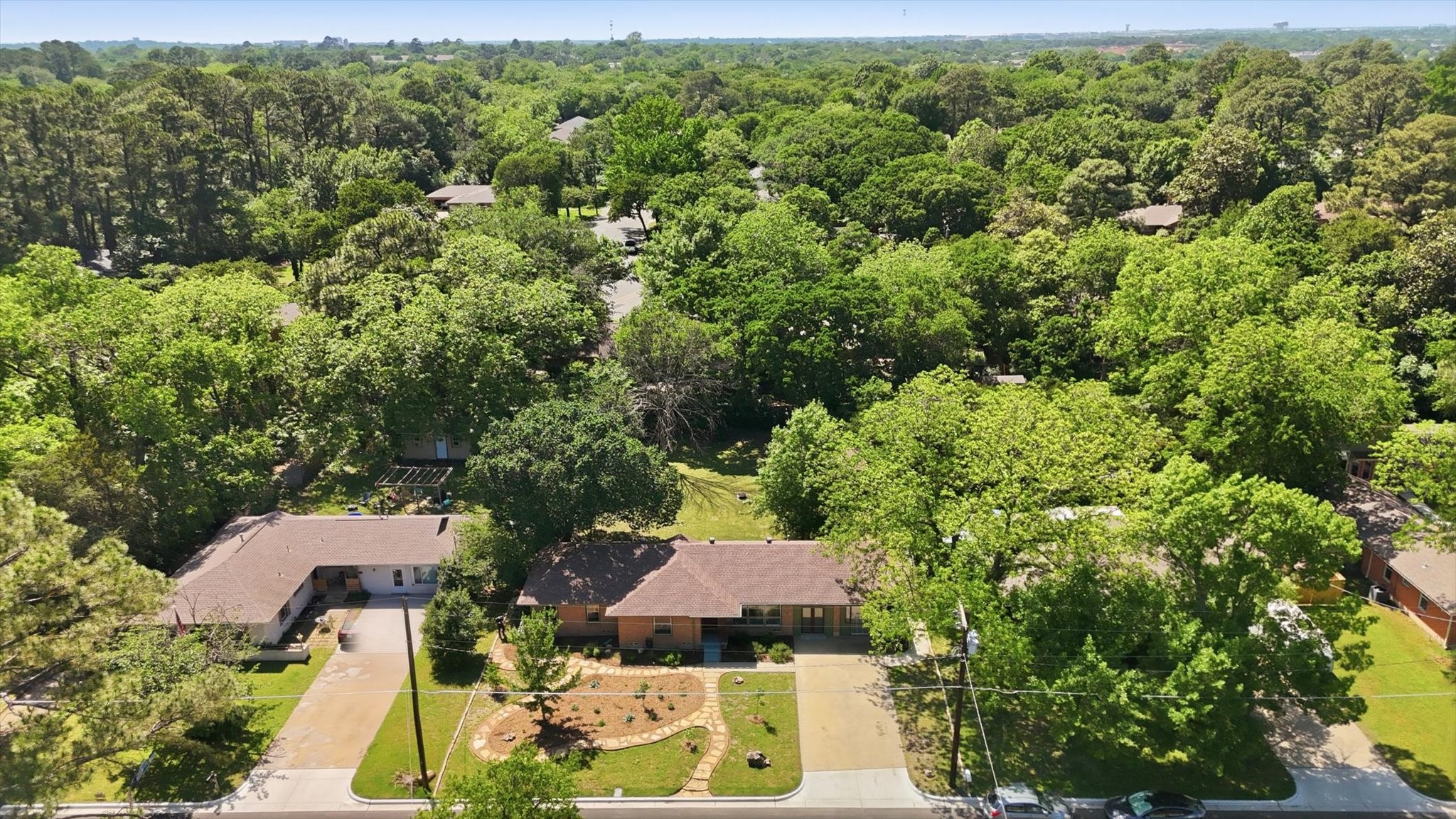 2409 Robinwood Lane Denton TX 76209
