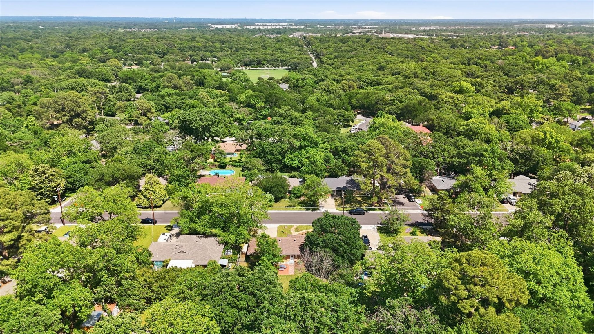 2409 Robinwood Lane Denton TX 76209