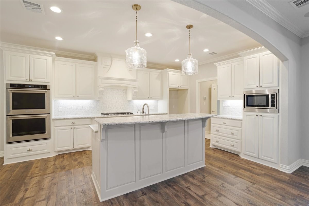 3909 Saddle Creek Denison TX 75020