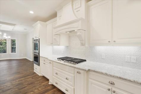 3909 Saddle Creek Denison TX 75020