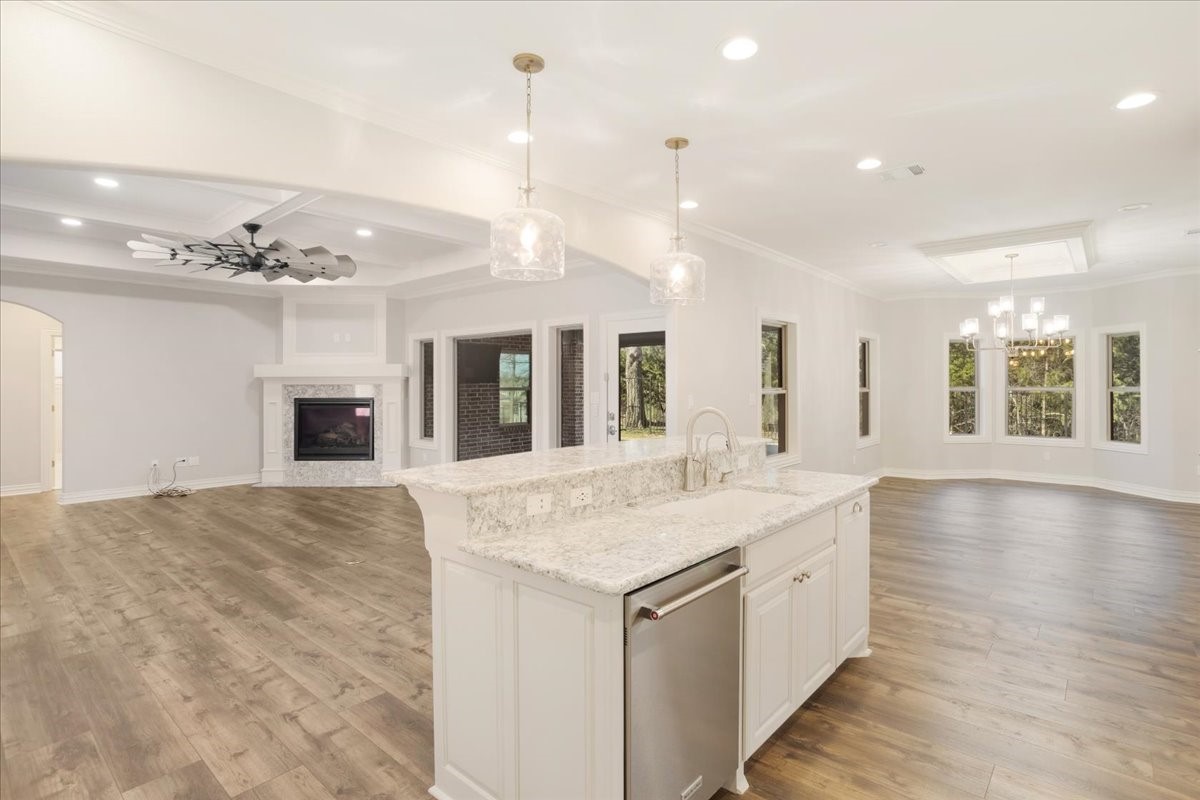 3909 Saddle Creek Denison TX 75020