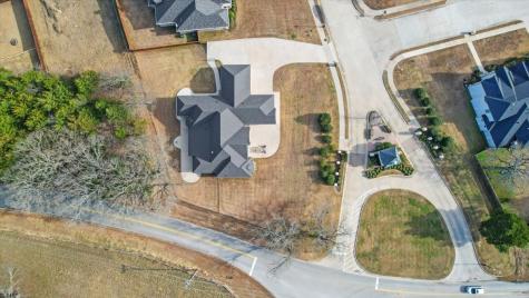 3909 Saddle Creek Denison TX 75020
