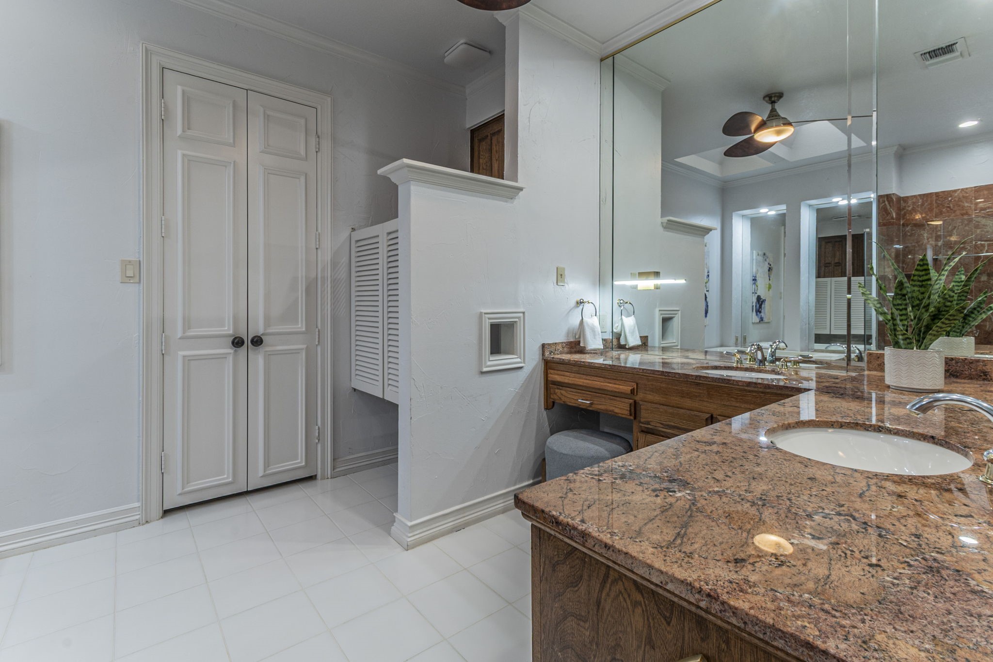 2714 Ridge Top Lane Arlington TX 76006