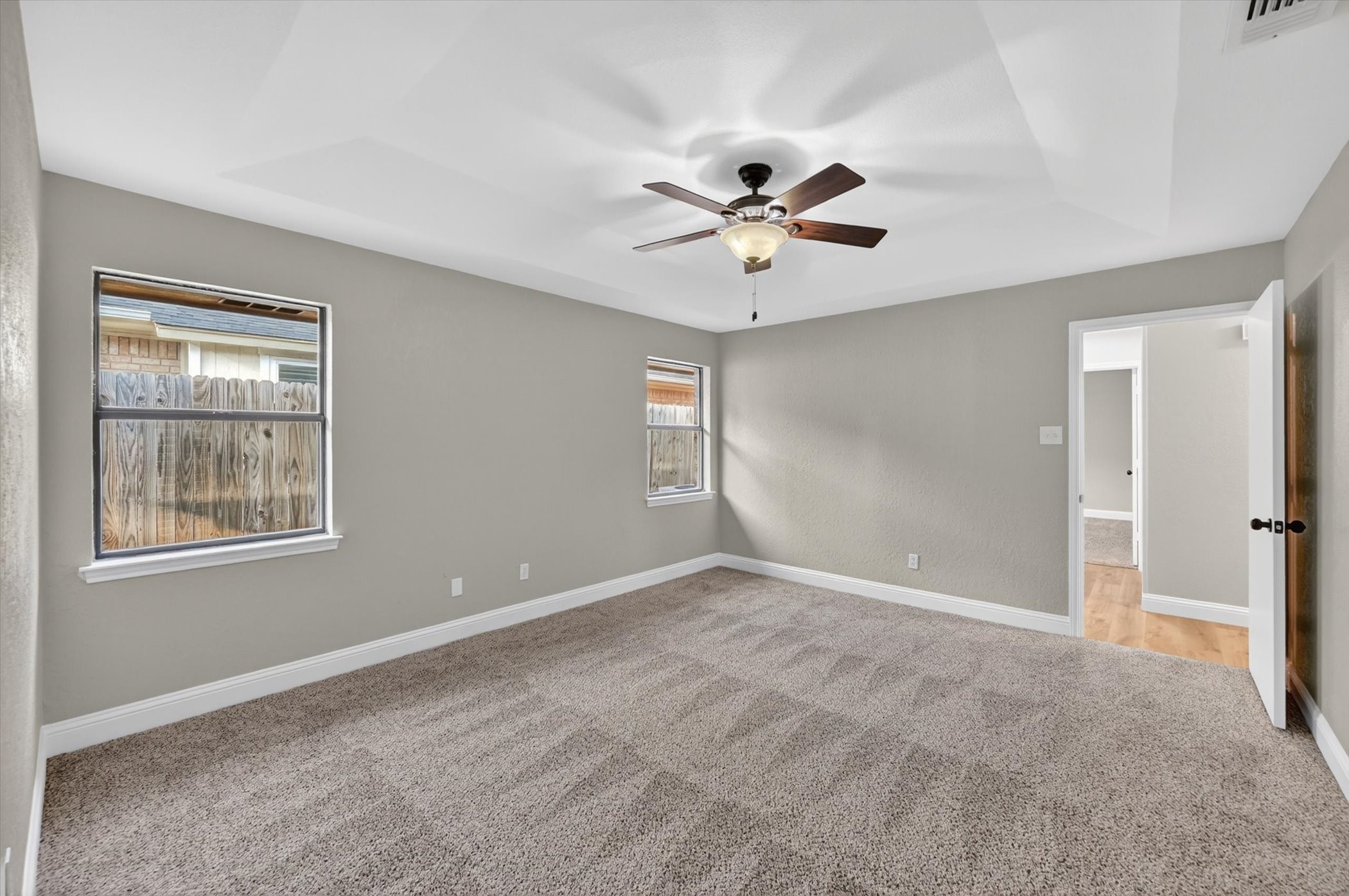 2515 Avonhill Drive Arlington TX 76015