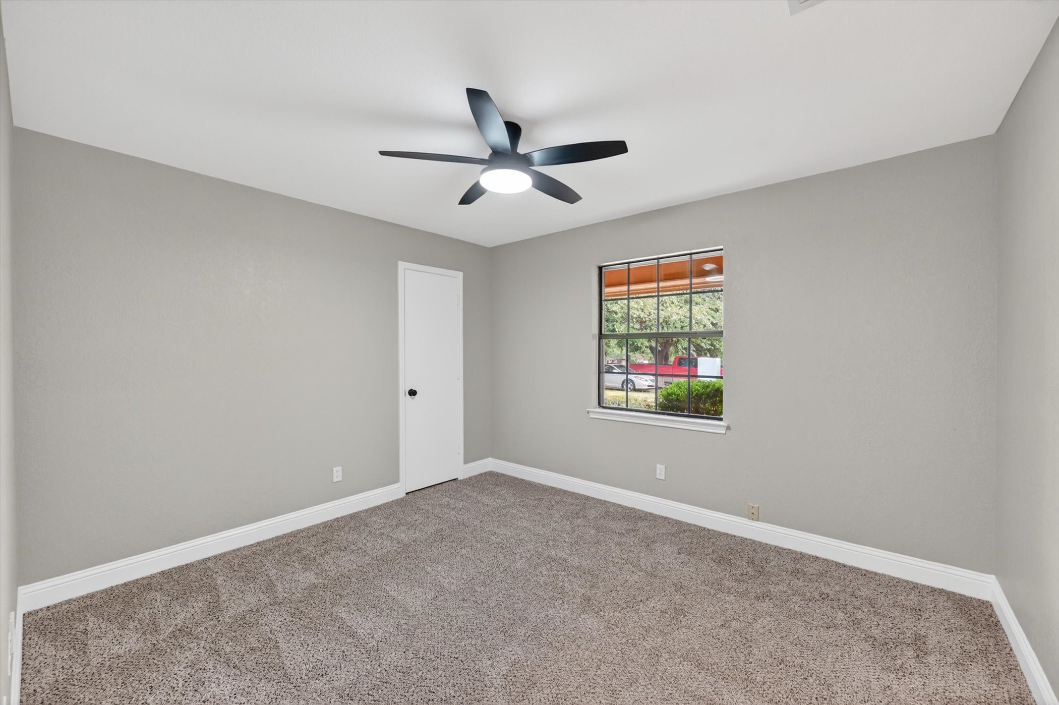 2515 Avonhill Drive Arlington TX 76015