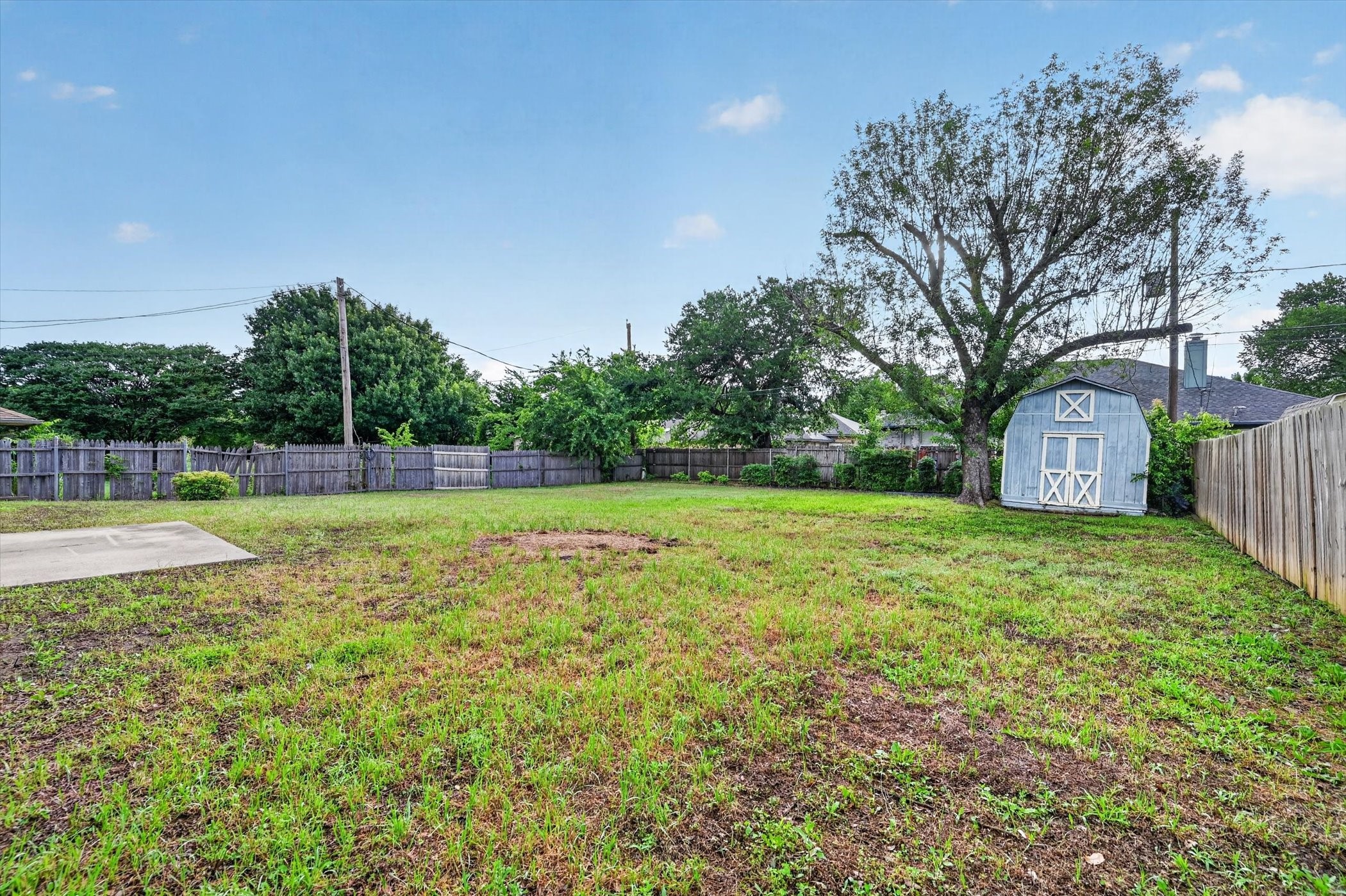 2515 Avonhill Drive Arlington TX 76015