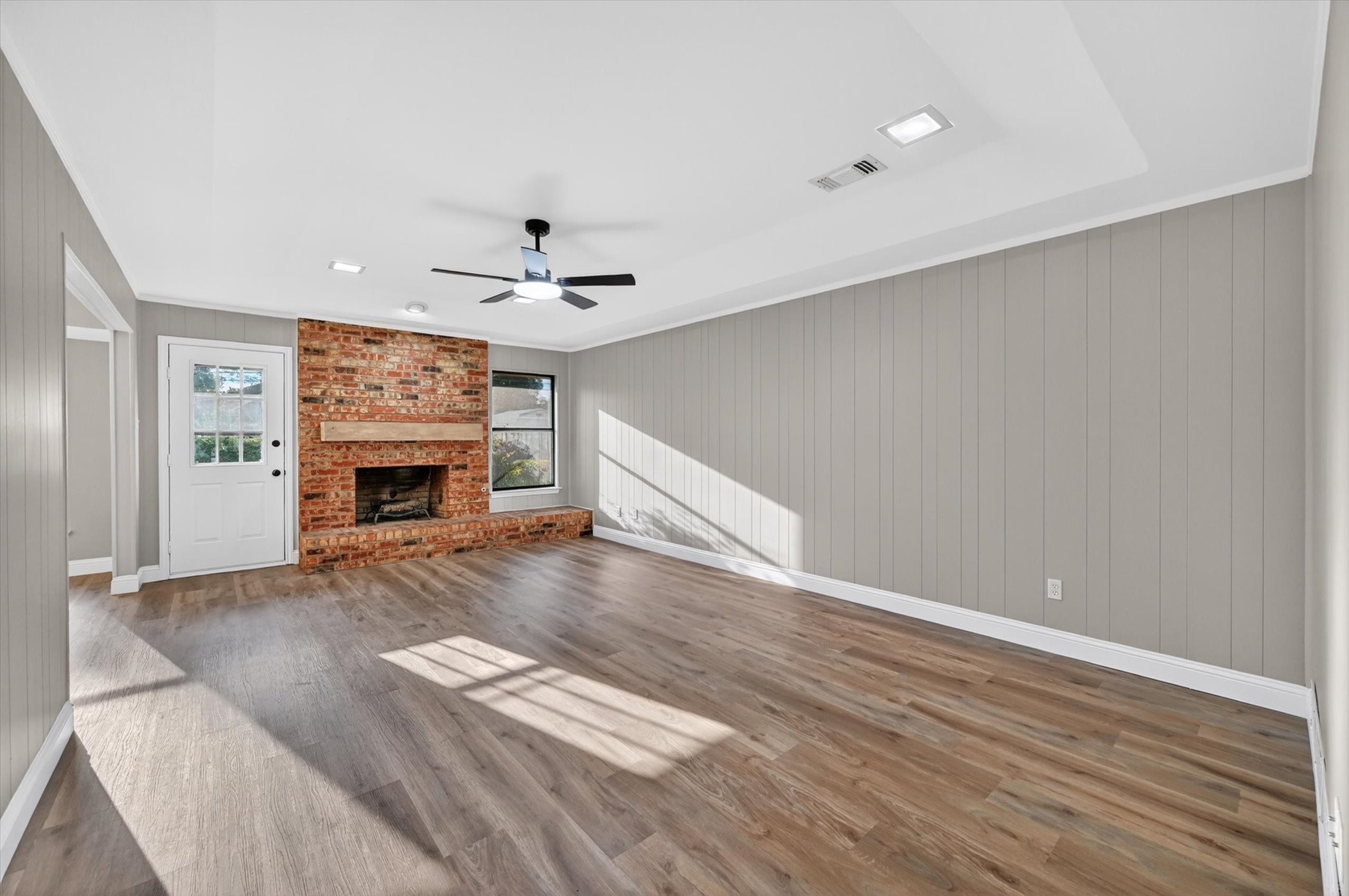 2515 Avonhill Drive Arlington TX 76015