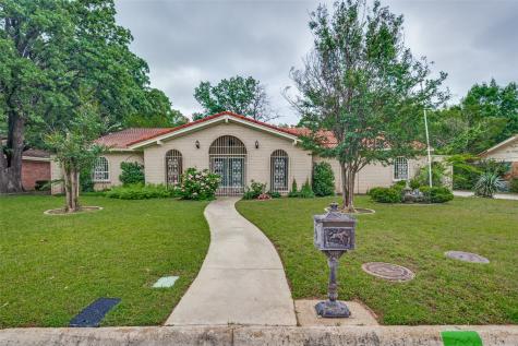 849 Wheelwood Drive Hurst TX 76053