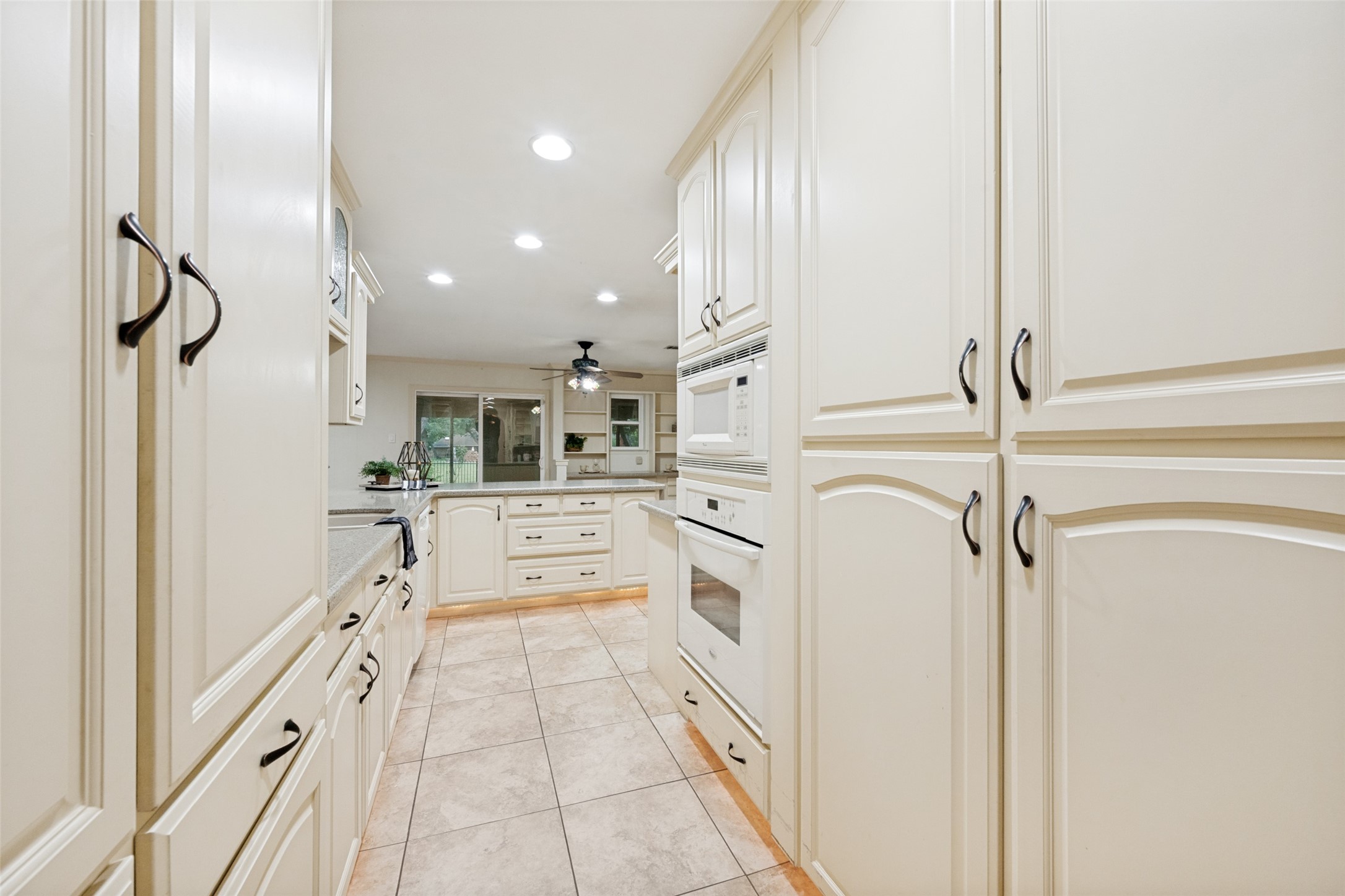 849 Wheelwood Drive Hurst TX 76053
