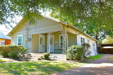 304 E Waco Street Ennis TX 75119