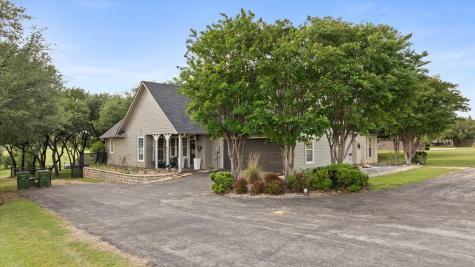 1712 Bent Tree Court Granbury TX 76049