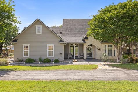 1712 Bent Tree Court Granbury TX 76049