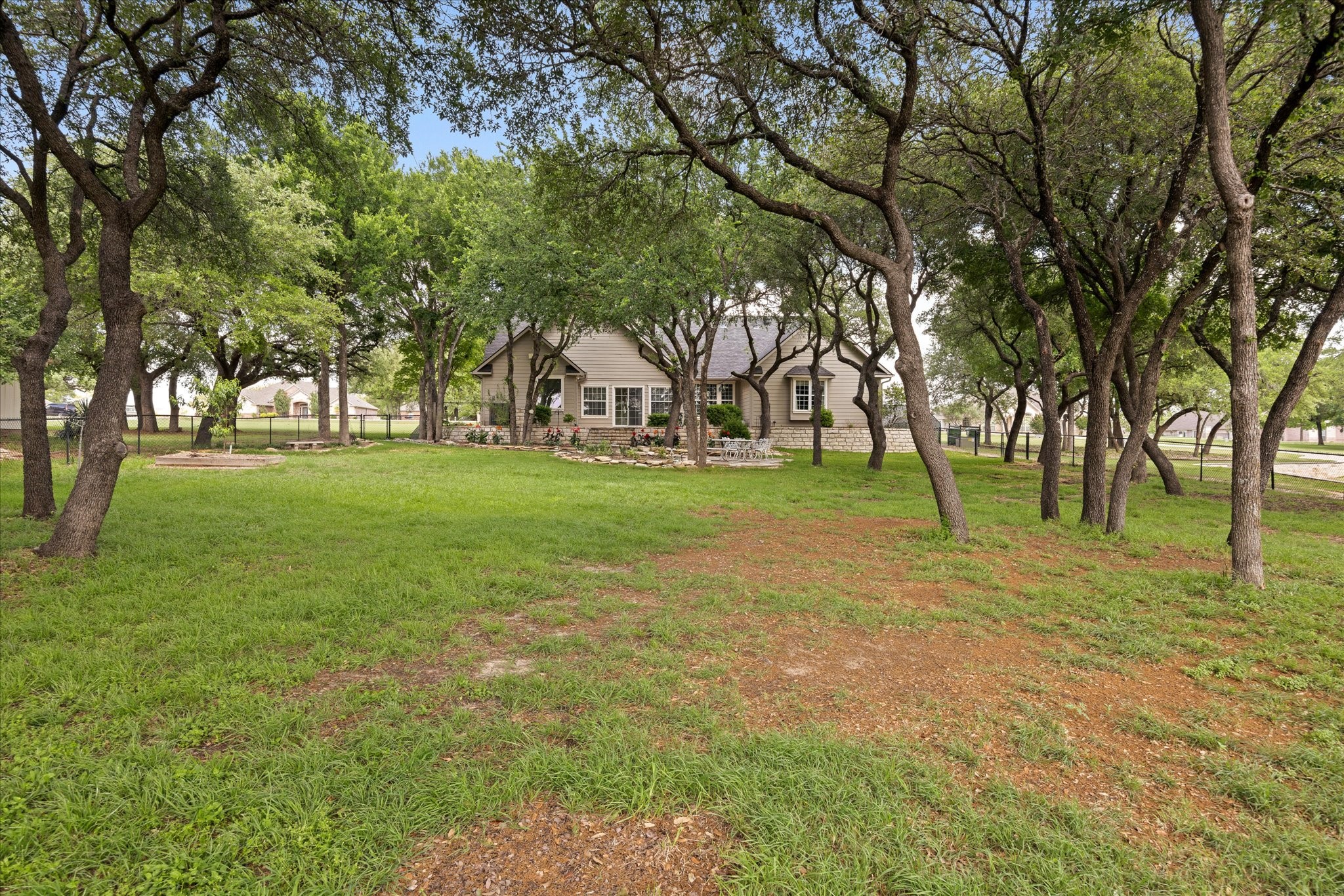1712 Bent Tree Court Granbury TX 76049