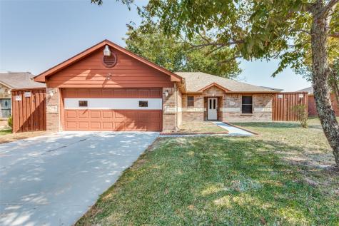 2922 Strain Court Lancaster TX 75134