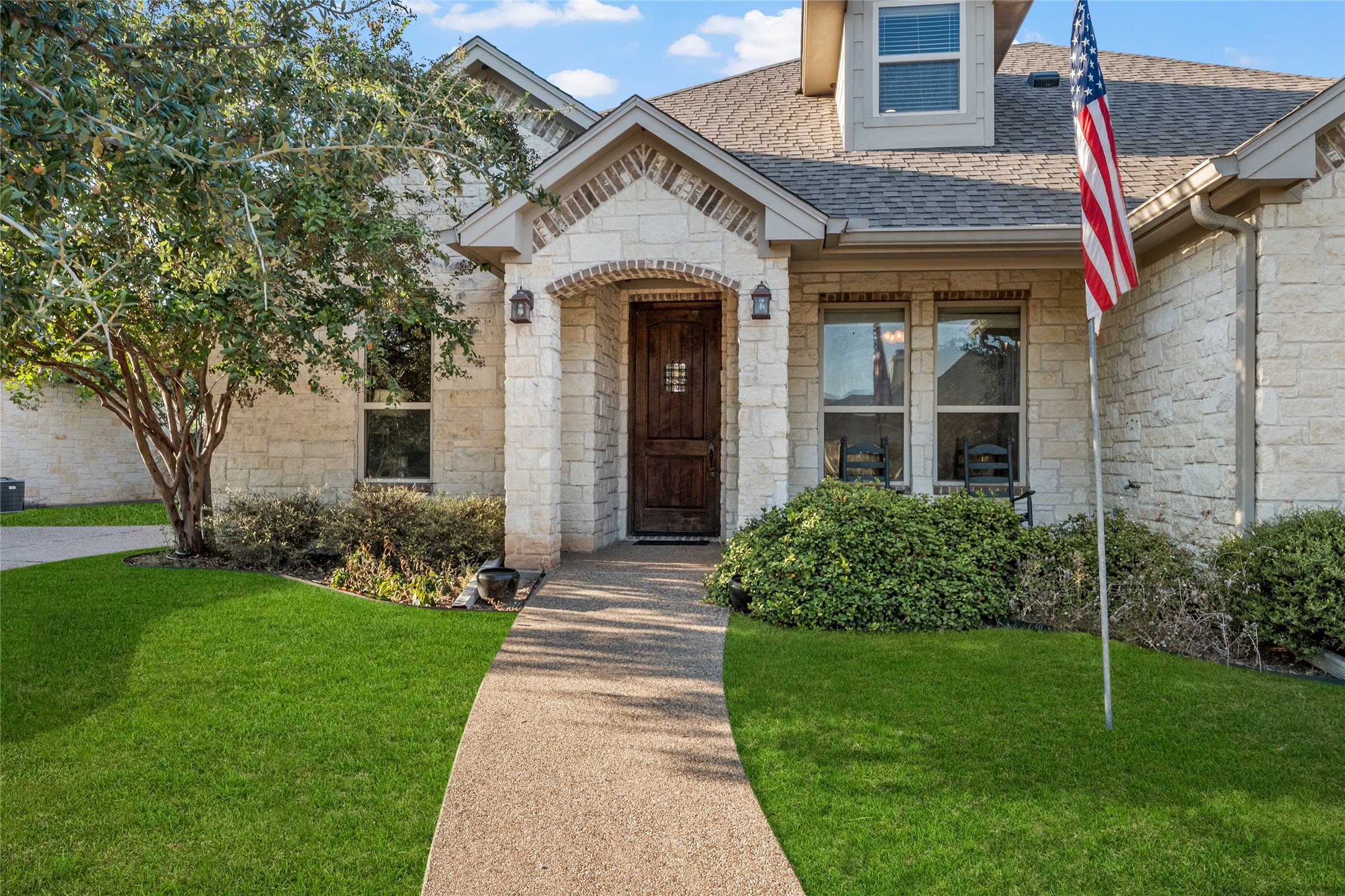 105 Hollygrove Drive Hewitt TX 76643
