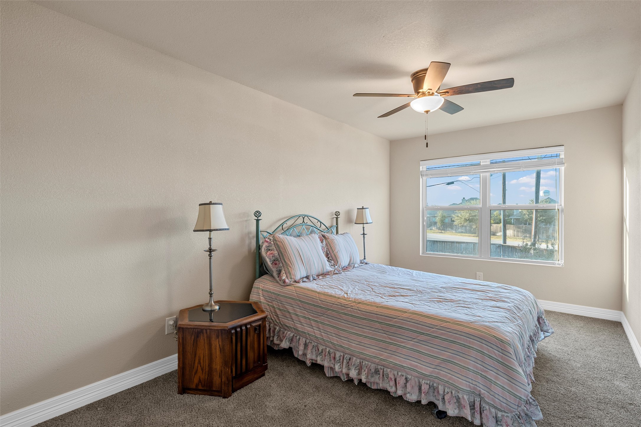 105 Hollygrove Drive Hewitt TX 76643