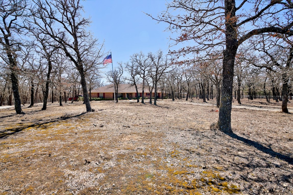2417 Wild Oaks Avenue Joshua TX 76058