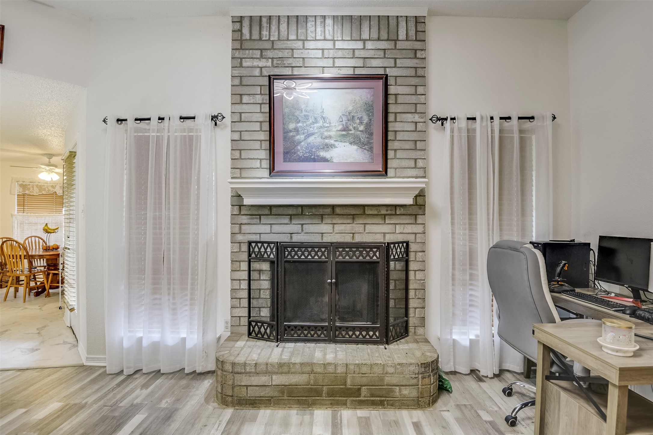 835 Shady Brook Lane Red Oak TX 75154