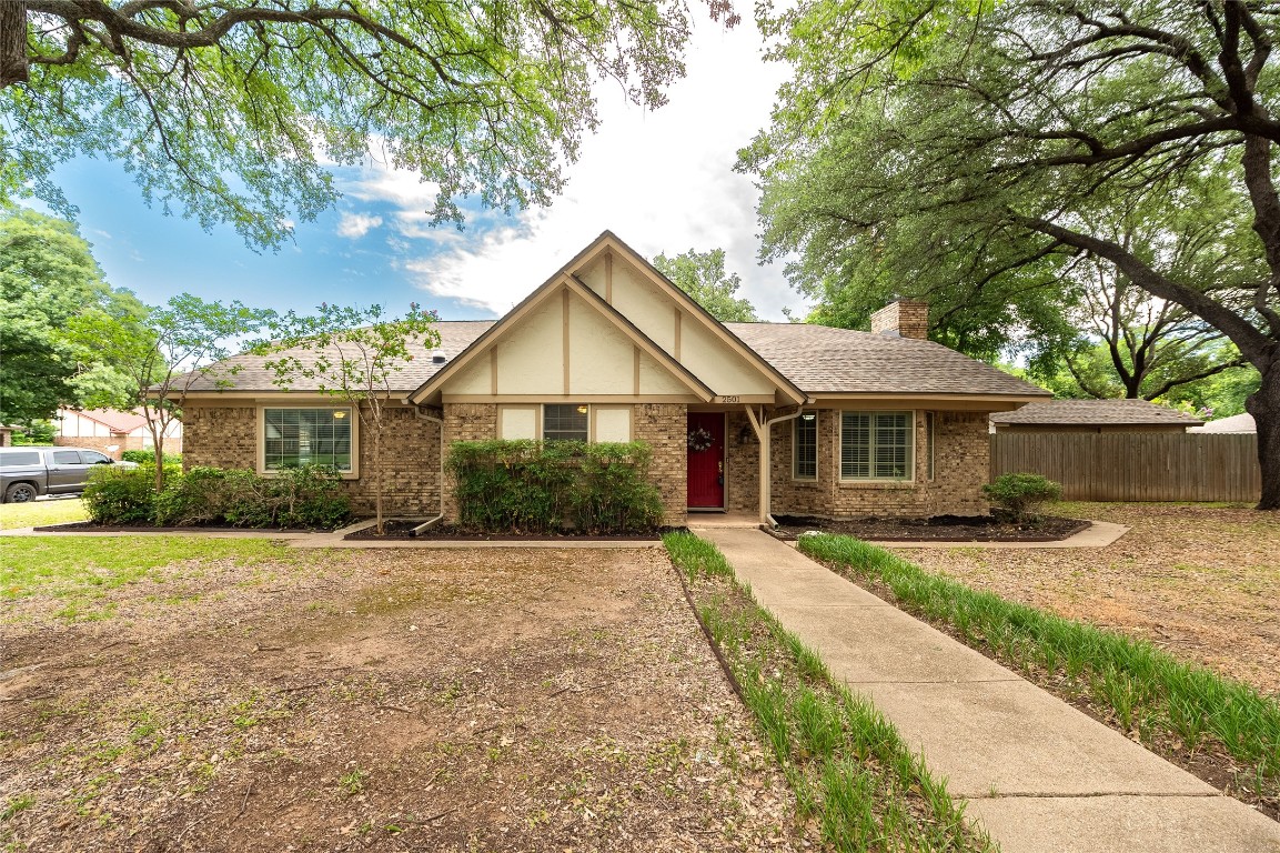 2501 Glassboro Circle Arlington TX 76015