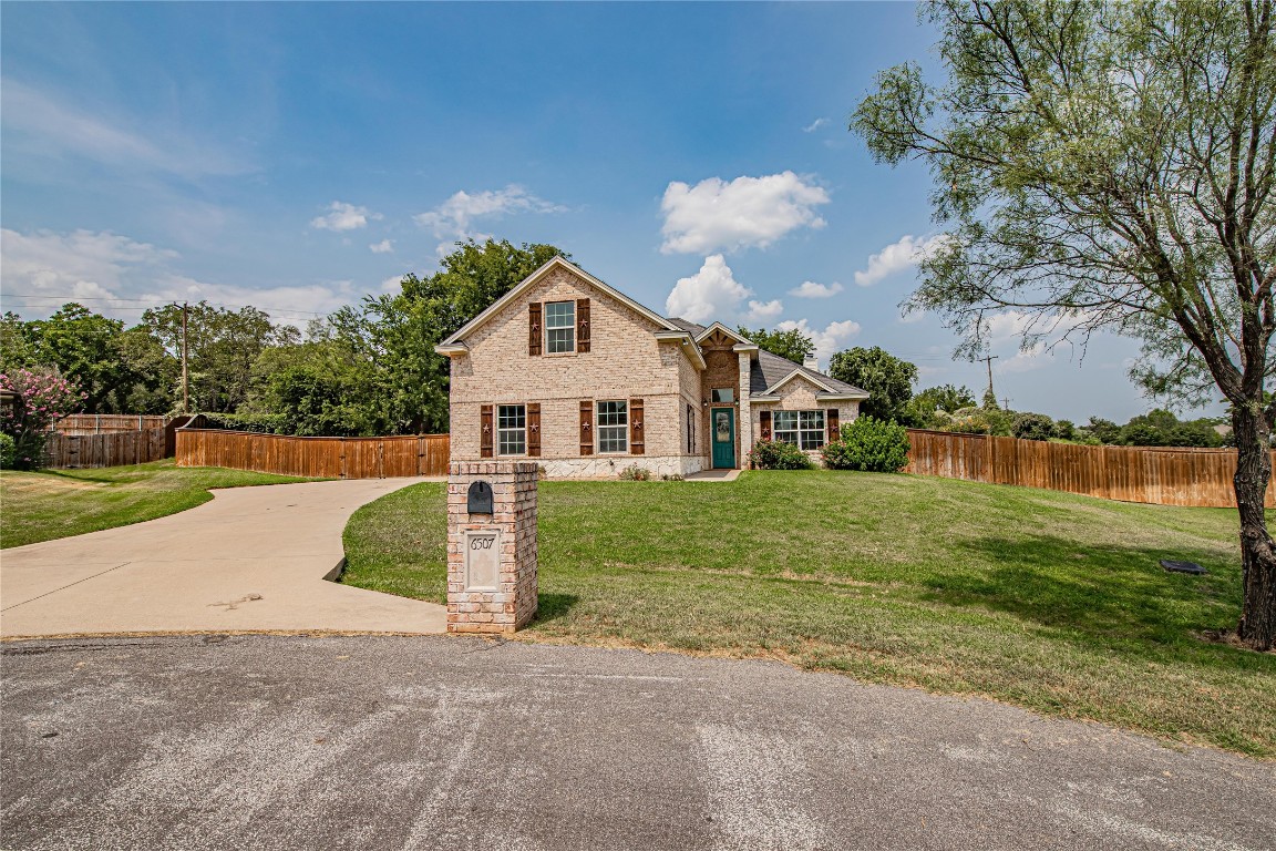 6507 Choctaw Court Granbury TX 76049