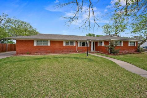 448 S 1st Street Hewitt TX 76643