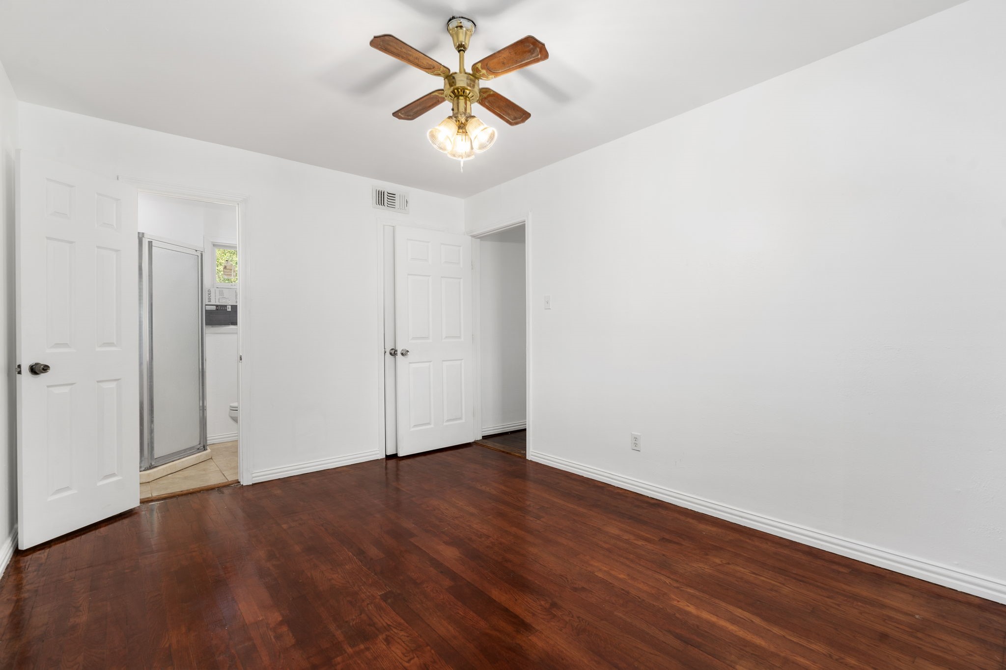 1201 W Felix Street Fort Worth TX 76115