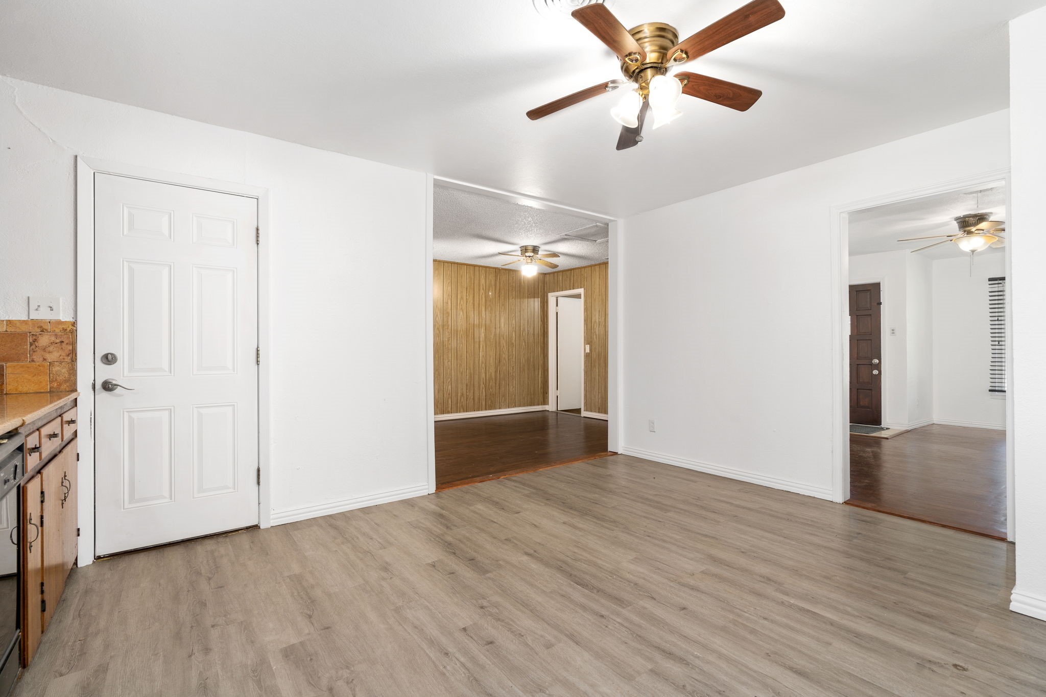 1201 W Felix Street Fort Worth TX 76115