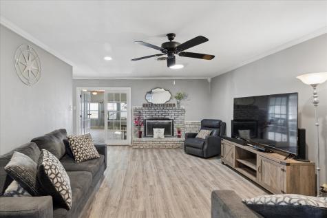 5705 Diamond Oaks Drive N Haltom City TX 76117